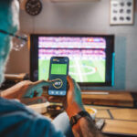 知道何时该下注、跟注、加注或弃牌，不要冲动-博彩论坛-博彩社区-博彩策略论坛